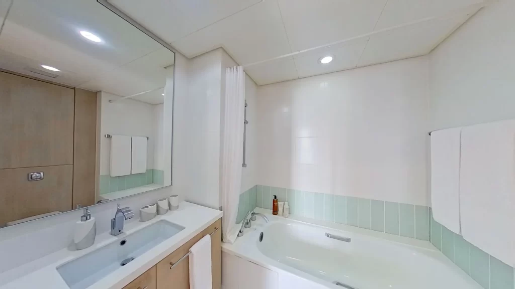 Ensuite bathroom in serviced apartment
